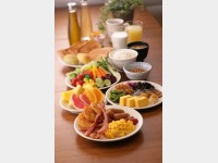 ���H�@�V�Y���[�@�r���b�t�F�X�^�C��