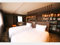 ���C�����u�b�N���[��