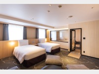 Spa�v���~�A�c�C���x�b�h���[��