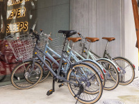 RENTAL BICYCLE�^�X���̐V���Ȕ����⊴���ɏo���悤�A�����^�T�C�N�������p�ӁB