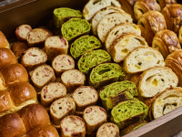 ���E���W�b�������[����B�Ă����Ď��Ɛ��u���b�h�������\���������܂��B