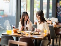 �r���b�t�F