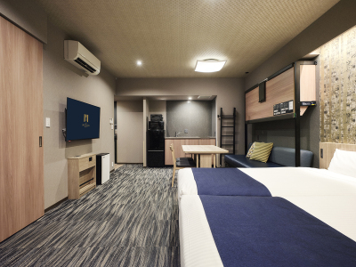 スーペリアファミリー