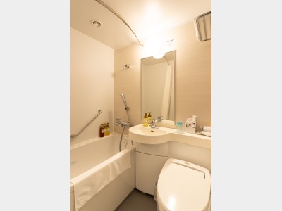 客室内バスルーム