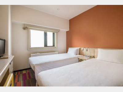 ＜客室＞◆スーペリアツイン◆ 13平米【ベッド97cm x 195cm】