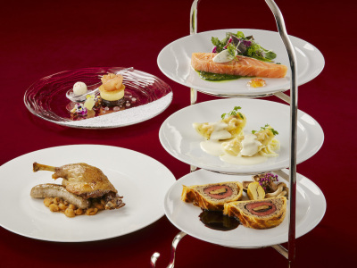洋食「アートカラーズダイニング」