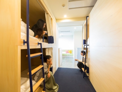 男女ミックスドミトリー（相部屋）