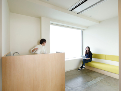 男女ミックスドミトリー（相部屋）