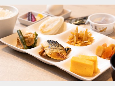 食事（イメージ）