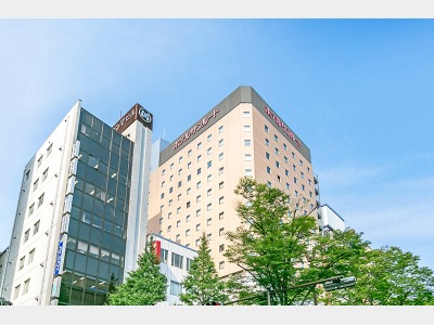 ���S�t���b�T�C���@���w�����̊O��