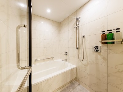 バスルーム（クイーンルーム）