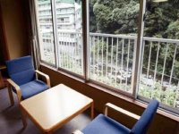 客室一例 東館 〔喫煙〕東館 温泉内風呂付川側和室