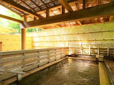 笹の湯露天風呂