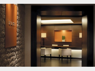 スパイメージ（エントランス）