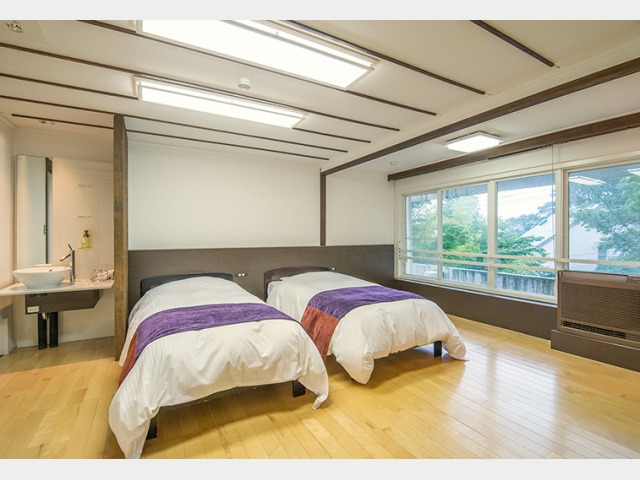 �A�E�g�o�X�c�C�����[��(�։�) 18.25�u�B