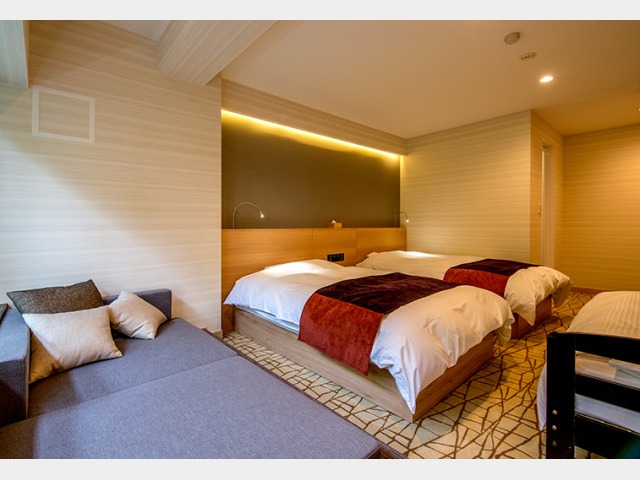 �t�@�~���[�c�C�����[��(�։�) 28.61～35.77�u�B