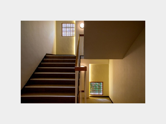 �ٓ��K�i�@