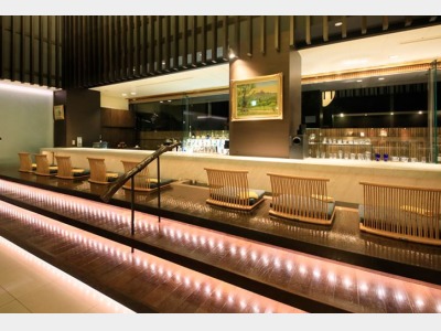 足湯カフェ＆バー「待宵」