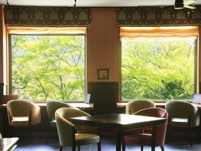 【レストラン】四季折々の自然を愉しむ　※イメージ