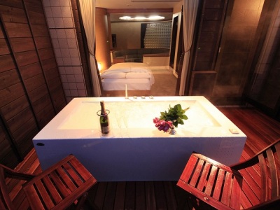 【露天ジャグジー付デラックスキング】テラスで箱根の四季を感じて　※イメージ