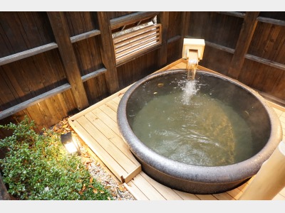 貸切風呂（陶器）