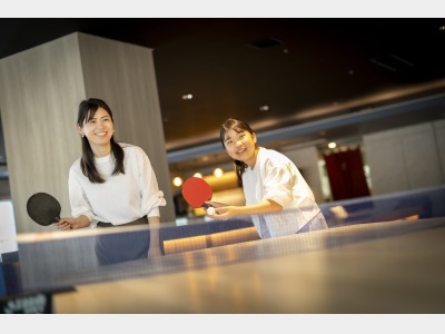 ラウンジ　卓球