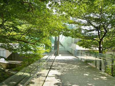 【ポーラ美術館】約10,000点を収蔵する美術館。ホテルから車で約10分。