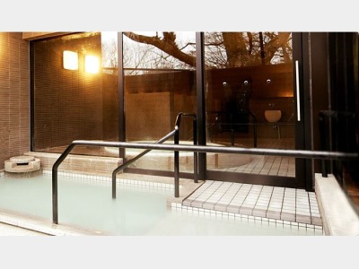 女性用露天風呂