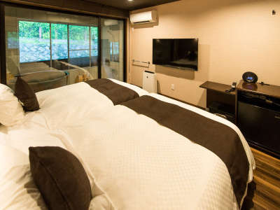 客室一例（洋室ツイン）