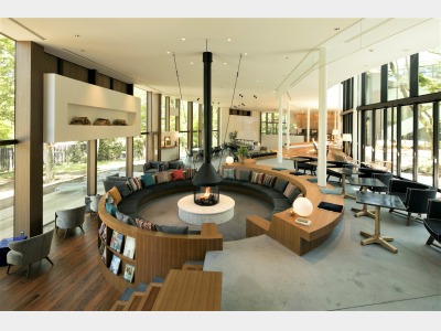 ロビー　ラウンジスペース