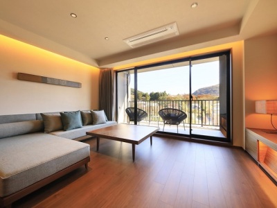 【客室】50平米以上の室内