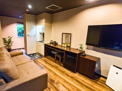  【洋モダンプレミアム和洋室】43平米　