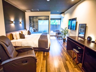  【洋モダンデラックス洋室】33平米