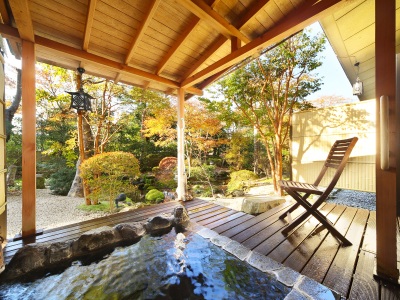 客室露天風呂の一例