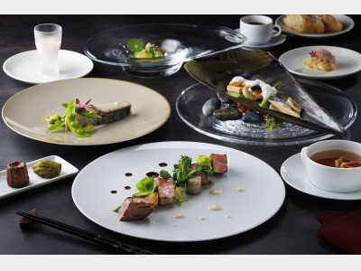 夕食イメージ（100周年記念フレンチフルコース）