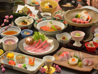 ���[�H�̈��i������4�_���A���ڑ₵��Ԃ���ԁA��ˋ��X�e�[�L�Ȃǁj