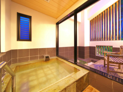 貸切風呂「粋瀞（すいせい）」