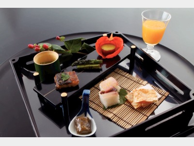 宿コレ 夕食イメージ（四季折々の懐石料理）