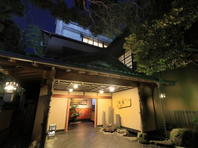 【ゆがわら風雅外観】入口