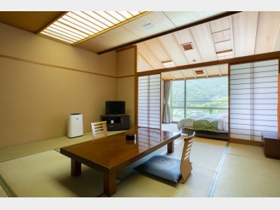 【特別室】和洋室和室側