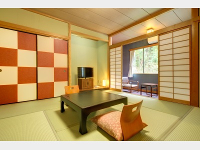 和室8畳・広縁付き※喫煙