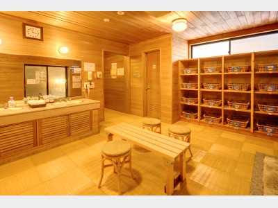 温泉大浴場※脱衣場