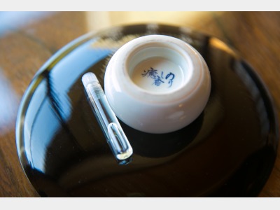 【アメニティ】 *季節ごとに楽しめる当館オリジナルのルームフレグランスの香りをお楽しみください