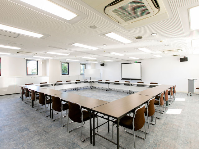 ＫＯＫＯ　ＳＴＡＹ　相模原（旧ホテルウィング相模原） 会議室