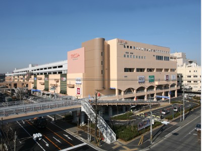 【トレッサ横浜】新横浜駅からバスで約15分