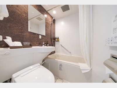 スーペリアツイン・モデレートダブル　バスルーム（一例）