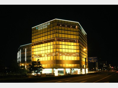 ���l�݂ȂƂ݂炢�@���t��y���̊O��