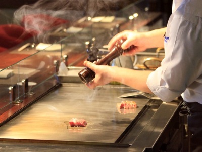 【鉄板ダイニング】