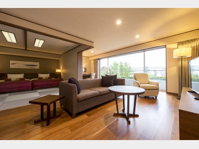 森の見える内風呂付和洋室108号室