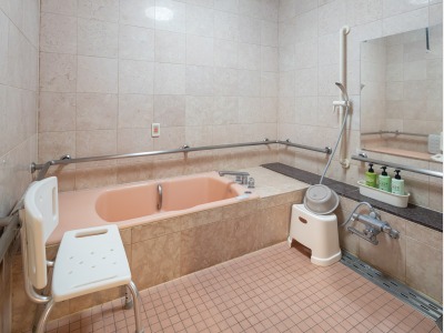 バリアフリー対応客室（バス付）